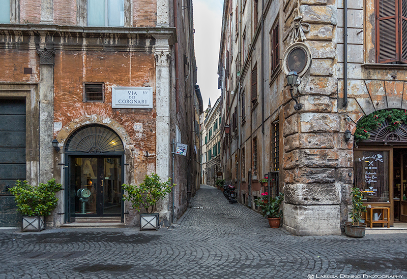 Laneways of Rome. Larissa Dening Photography