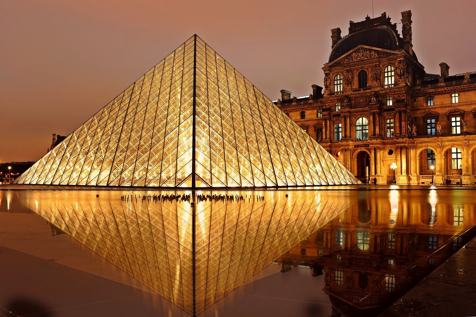 Image of The Louvre in Paris