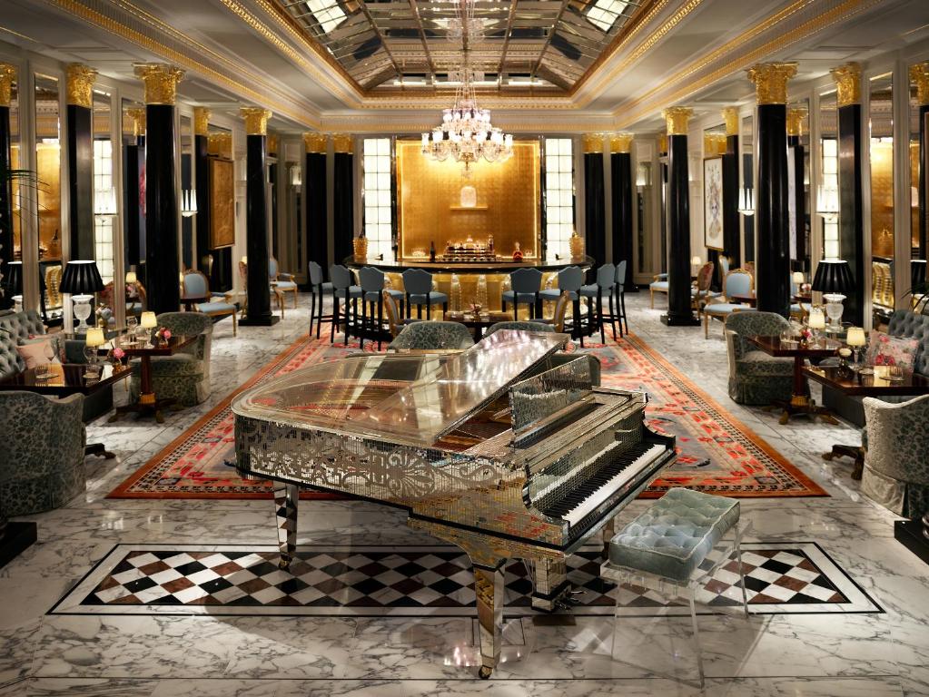 Secrets of Luxury Hospitality