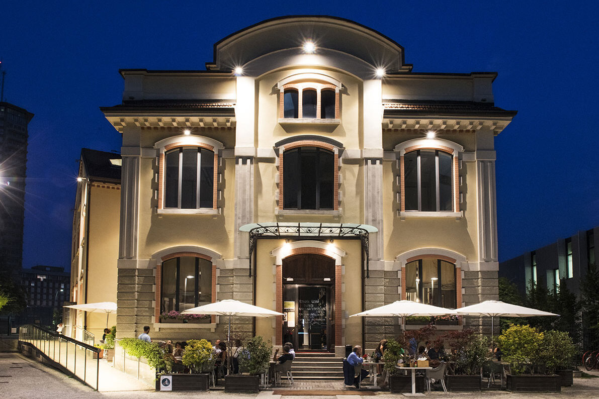 Ratestanti Ratana Milano L'un des meilleurs restaurants de Milan Ratana https://www.ratana.it/location/? Lang = en