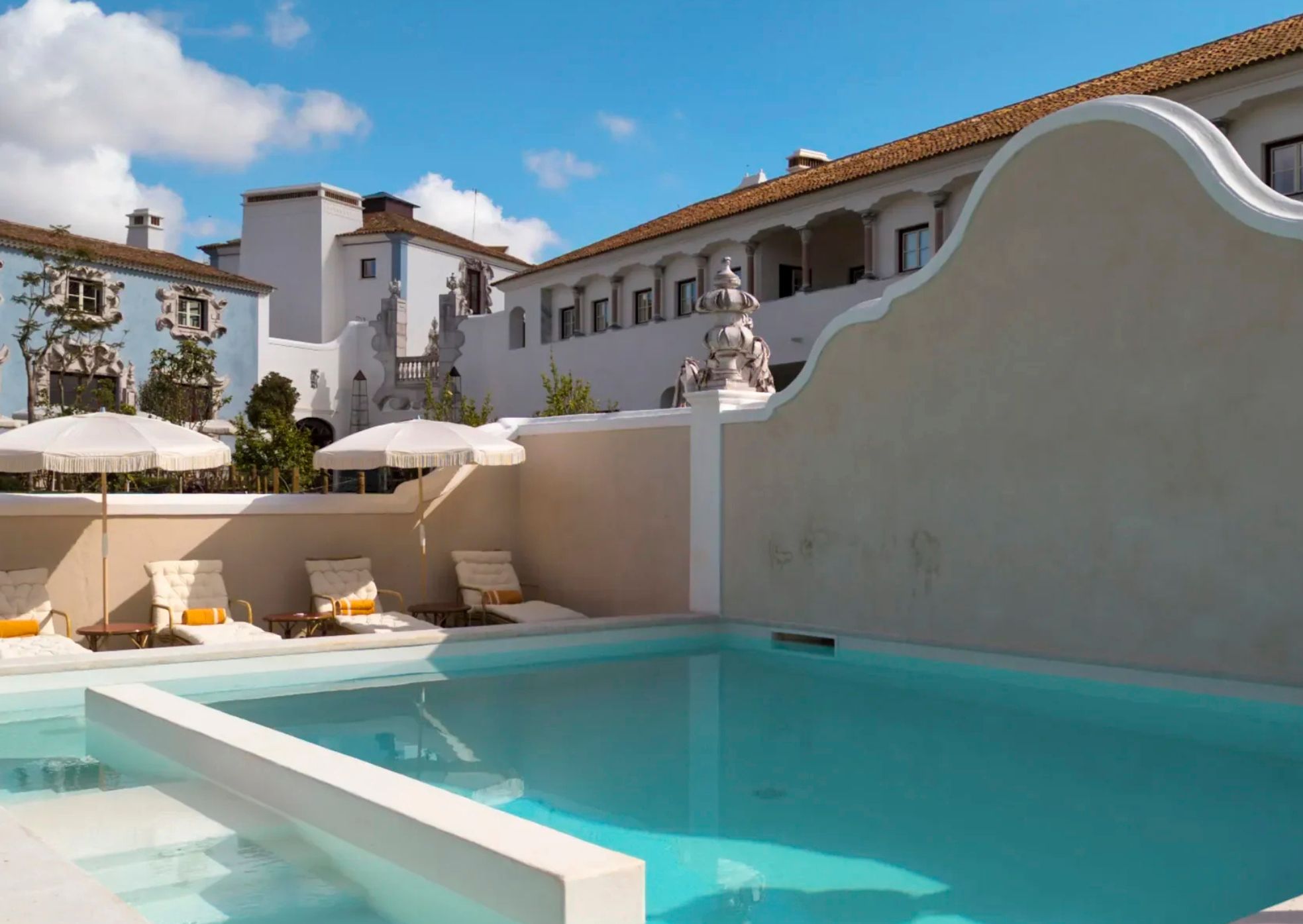 Luxury Hotel Consulting