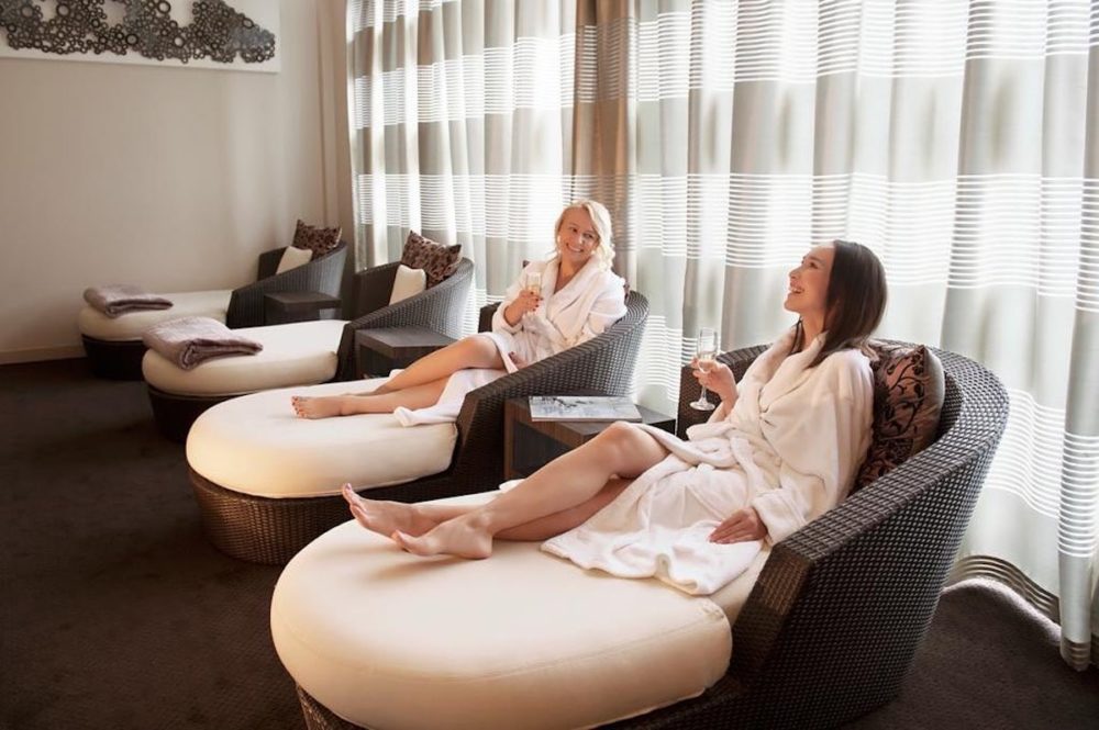 A refined approach to intentional living, meaningful travel and elevated wellness for women who value alignment over pressure.