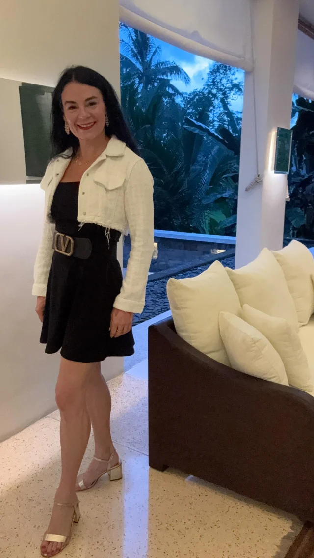 AYURVEDA WITH PRASANTH VAYANAKATJU AT COMO Shambhala EstateHear the inside word on Ayurveda in the latest version of where2fromhere. From fasting to dosha types, stress relief and calm,  Vayanakathu takes us inside the world of one of the most highly rated wellness retreats, in Bali’s Ubud. #comoshambhala #ayurvedic